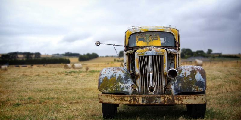 上海久久环保危废暂存库规范化建设与管理要点解析：技术咨询与废气治理的关键实践